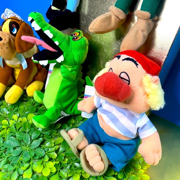 DISNEY EXCLUSIVE NWT VTG 90s PETER PAN RETIRED BEAN BAG PLUSH COMPLETE SET OF 5 - Picture 4 of 14